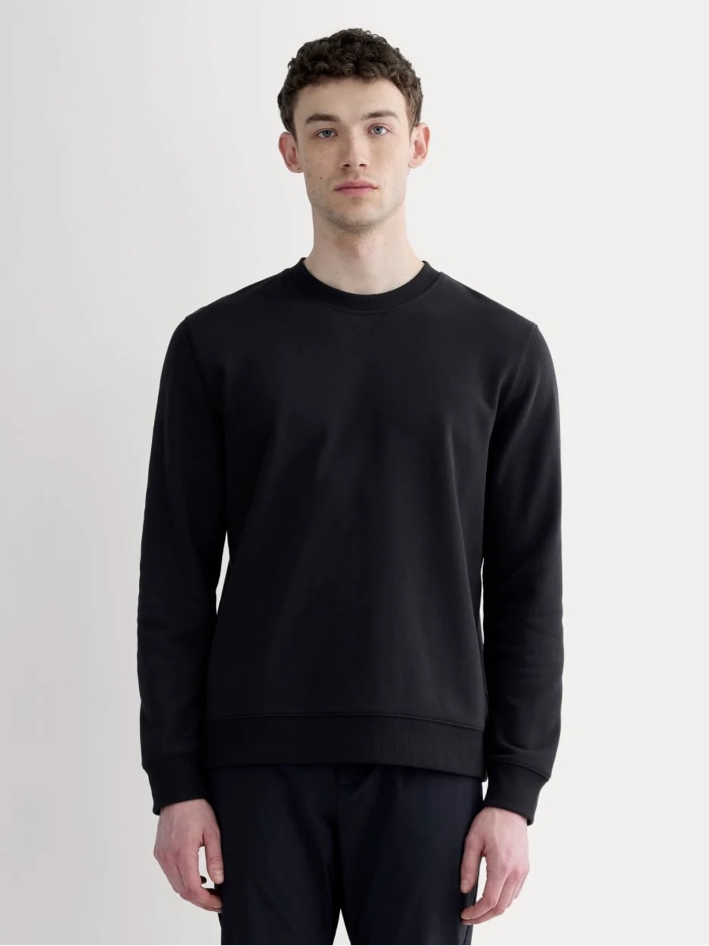 Everlane men’s The  Off-Duty Terry Crew Sweatshirt black Size L NWT